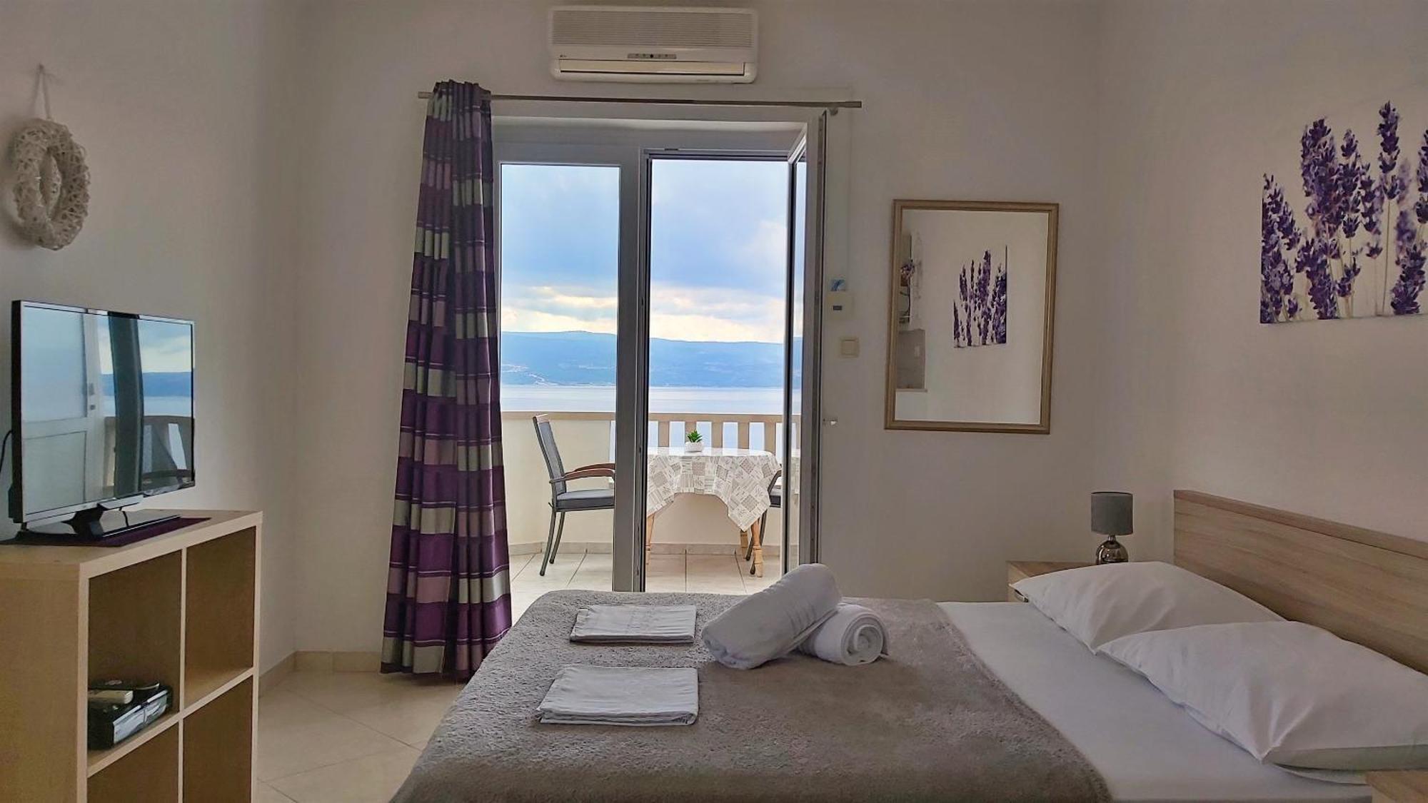 אומיס Apartments Nemira חדר תמונה